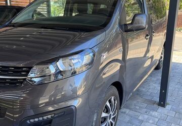 Opel Vivaro 87.000 km 27.900 &euro; Fürth 90766