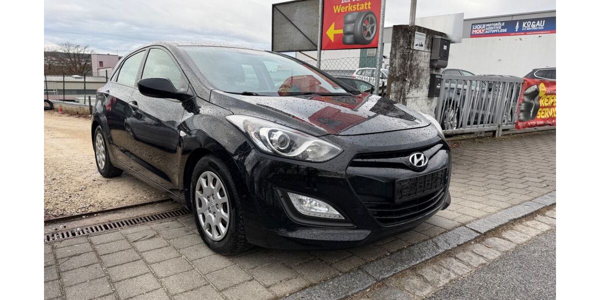 Hyundai i30 268.621 km 3.700 &euro; Zirndorf 90513