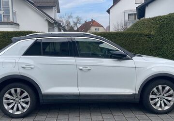 VW T-Roc 81.000 km 19.400 &euro; Fürth 90763