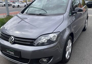 VW Golf 151.000 km 5.900 &euro; Nürnberg 90449