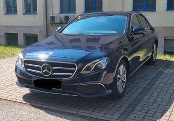 Mercedes-Benz E 200 145.800 km 22.500 &euro; Nürnberg 90449