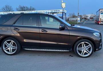 Mercedes-Benz ML 350 283.000 km 16.100 &euro; Herzogenaurach 91074