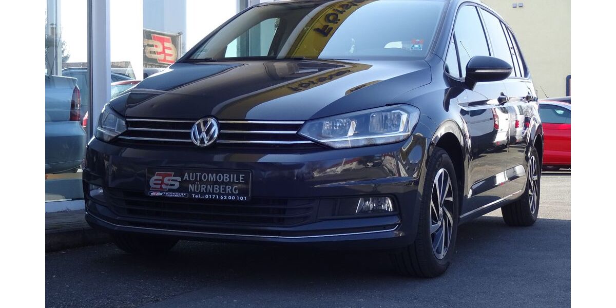 VW Touran 239.200 km 11.980 &euro; Nürnberg 90431