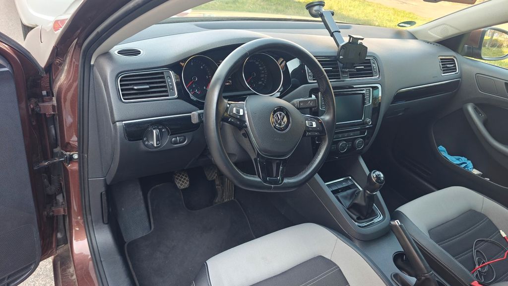 VW Jetta 35.000 km 12.200 &euro; Nürnberg 90491