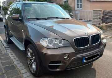 BMW X5 230.000 km 12.390 &euro; Fürth 90763