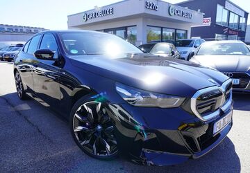 BMW i5 13.000 km 79.999 &euro; Fürth 90763