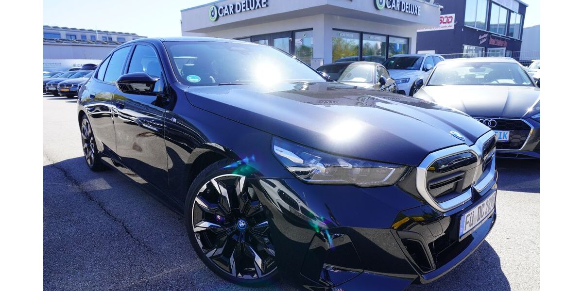 BMW i5 13.000 km 79.999 &euro; Fürth 90763