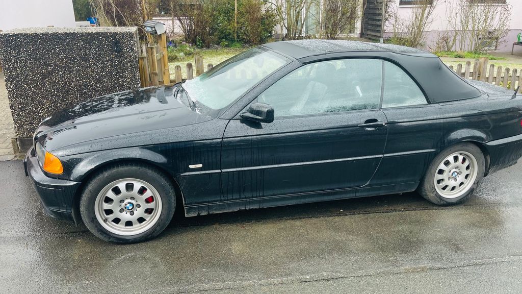 BMW 318 251.000 km 3.399 &euro; Dormitz 91077