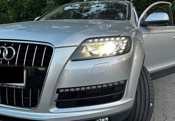 Audi Q7 208.000 km 18.600 &euro; Nürnberg 90431