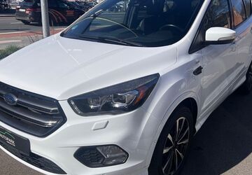 Ford Kuga 88.000 km 13.490 &euro; Nürnberg 90449
