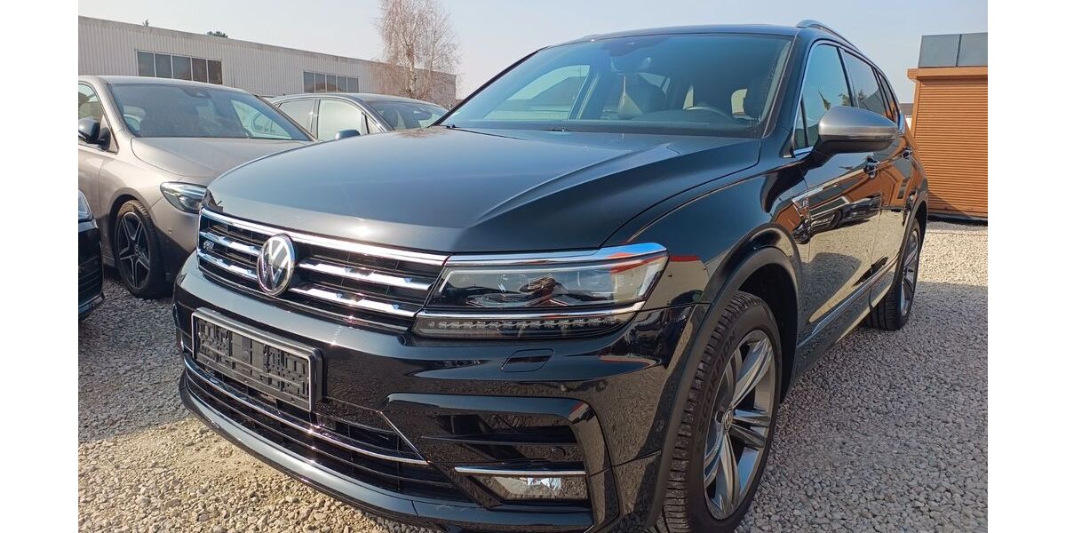 VW Tiguan Allspace 35.947 km 30.499 &euro; Fürth 90765