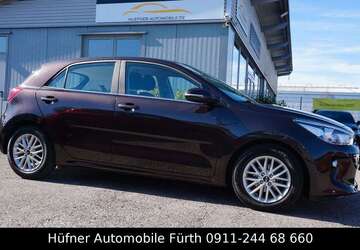 Kia Rio 53.666 km 11.999 &euro; Fürth 90763