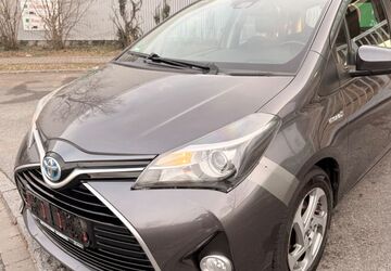 Toyota Yaris 114.000 km 7.990 &euro; Fürth 90763