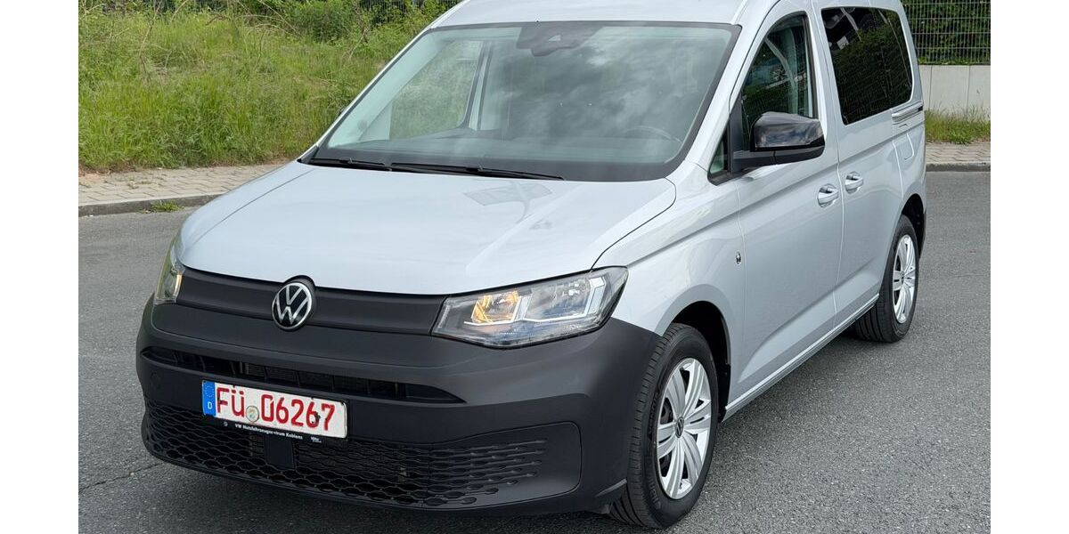 VW Caddy 182.036 km 14.268 &euro; FÜRTH 90763