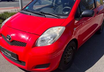 Toyota Yaris 147.000 km 1.990 &euro; Nürnberg 90449