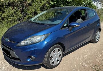 Ford Fiesta 155.000 km 2.450 &euro; Fürth 90763