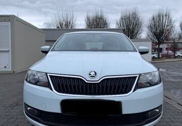 Skoda Rapid 37.900 km 12.500 &euro; Nürnberg 90461