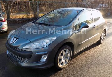 Peugeot 308 159.554 km 899 &euro; Nürnberg 90439