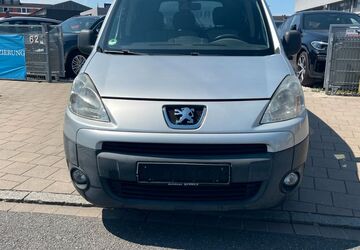 Peugeot Partner 89.000 km 5.999 &euro; Fürth 90763