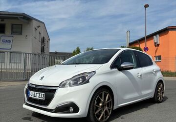 Peugeot 208 85.500 km 10.000 &euro; Fürth 90762