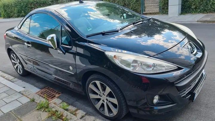 Peugeot 207 160.000 km 3.700 &euro; Altdorf 90518