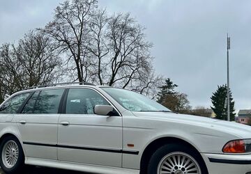 BMW 523 420.000 km 3.650 &euro; Nürnberg 90411