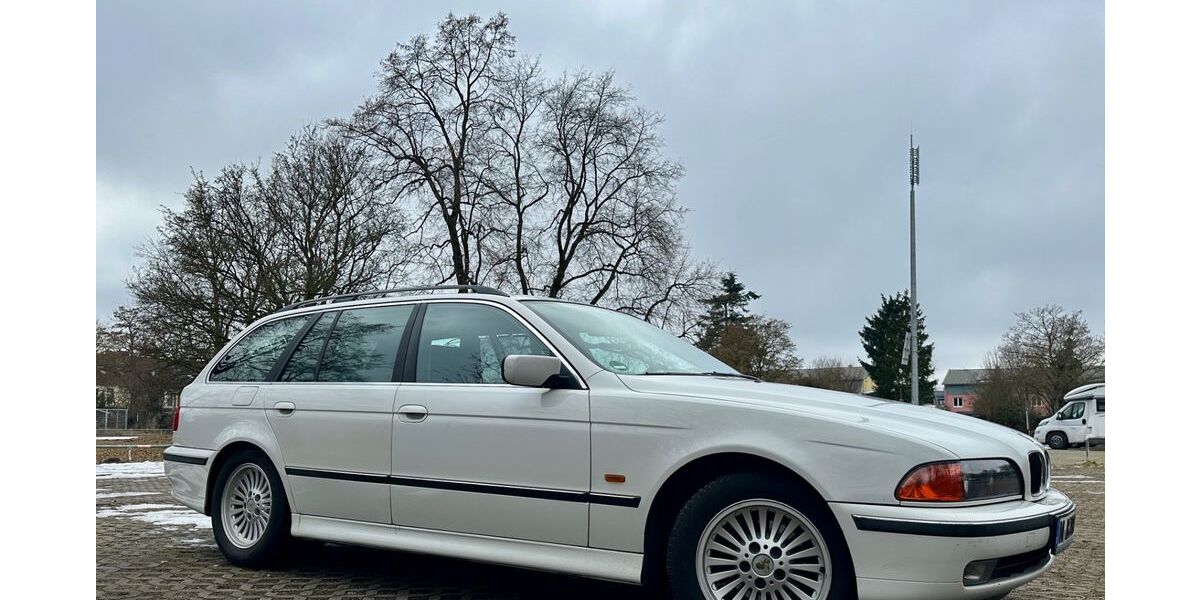 BMW 523 420.000 km 3.650 &euro; Nürnberg 90411