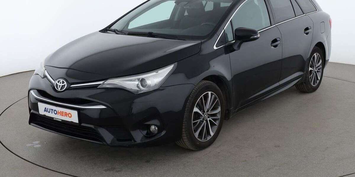 Toyota Avensis 58.490 km 16.090 &euro; Nürnberg 90441