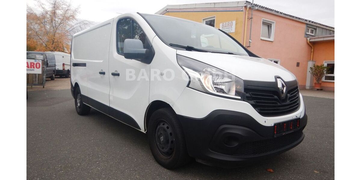 Renault Trafic 211.648 km 5.900 &euro; Nürnberg 90449