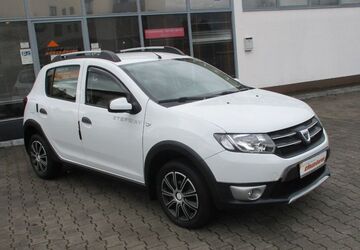 Dacia Sandero 102.000 km 7.700 &euro; Oberasbach 90522