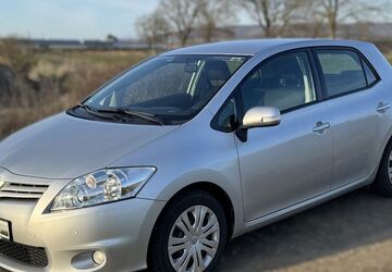 Toyota Auris 169.000 km 4.200 &euro; Forchheim 91301