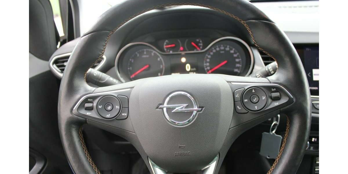Opel Crossland Innovation 86.889 km 10.990 &euro; Fürth 90763