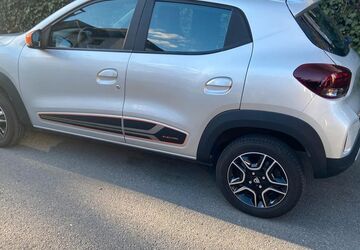 Dacia Spring 3.000 km 10.500 &euro; Schwabach 91126