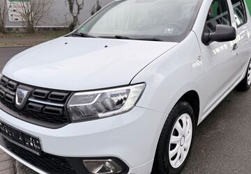 Dacia Sandero 87.000 km 6.490 &euro; Fürth 90763
