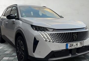 Peugeot 5008 2.500 km 34.790 &euro; Nürnberg OT Schweinau 90439