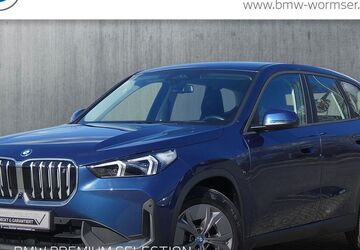 BMW iX1 21.976 km 35.890 &euro; Forchheim 91301