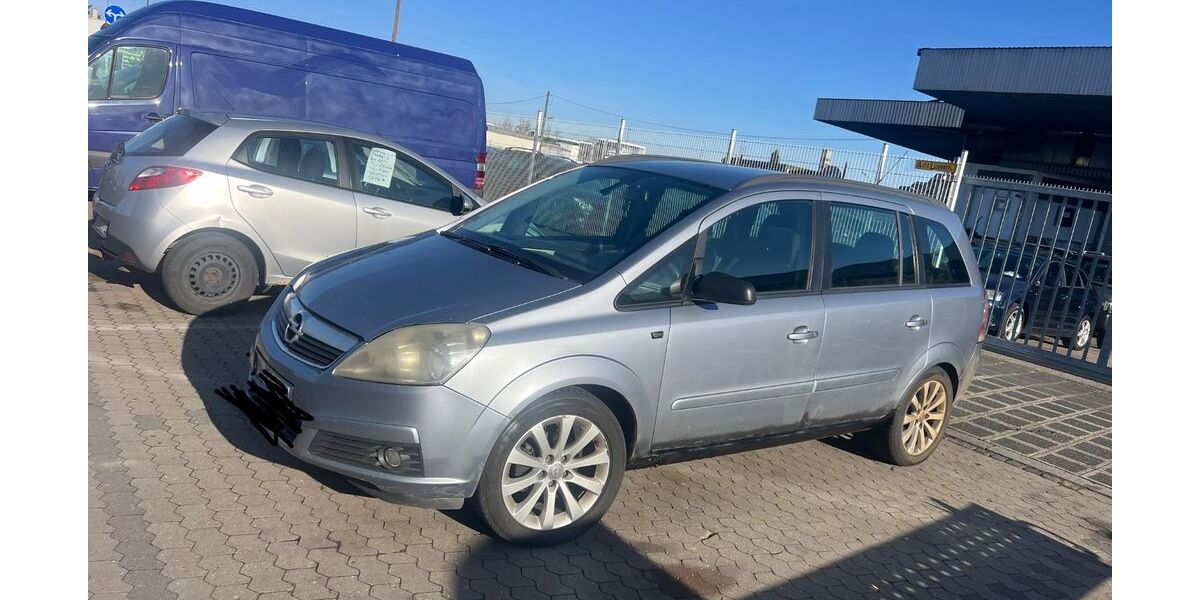 Opel Zafira 240.566 km 550 &euro; Nürnberg 90439