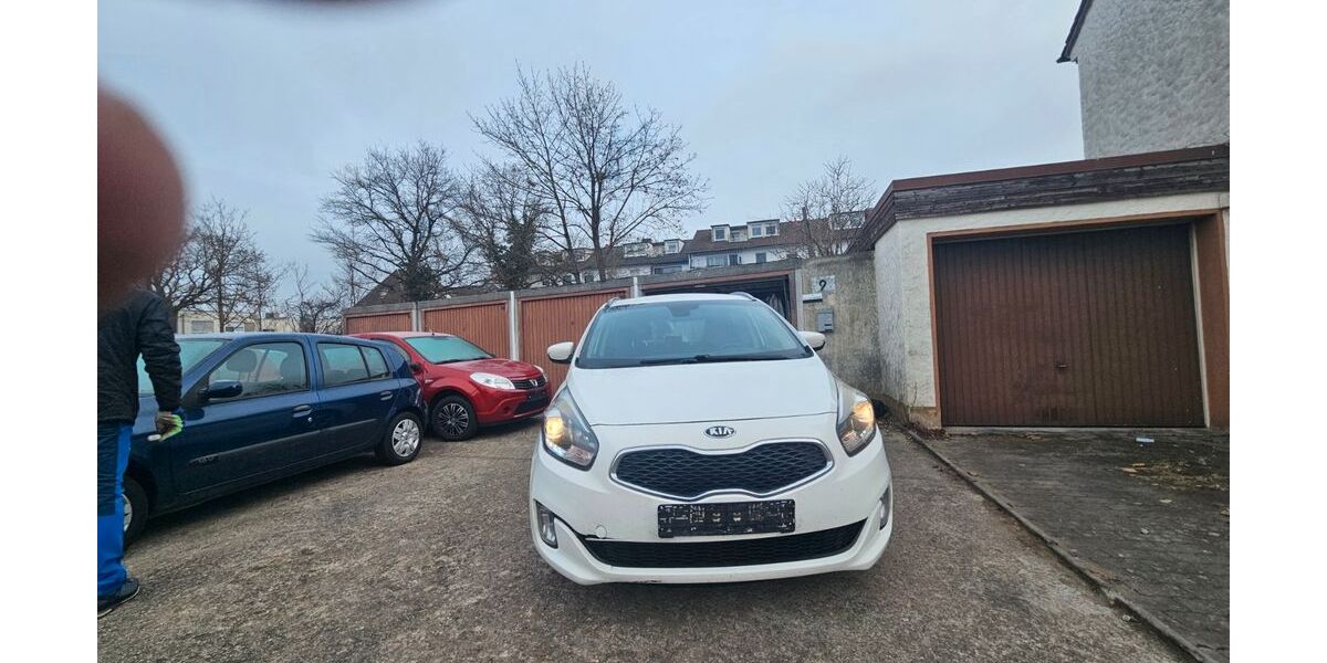 Kia Carens 309.000 km 2.980 &euro; Schwabach 91126