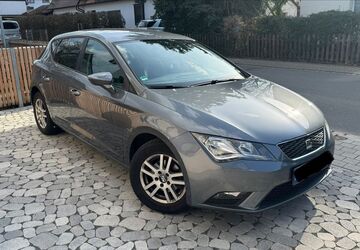 Seat Leon 120.692 km 7.777 &euro; Nürnberg 90411