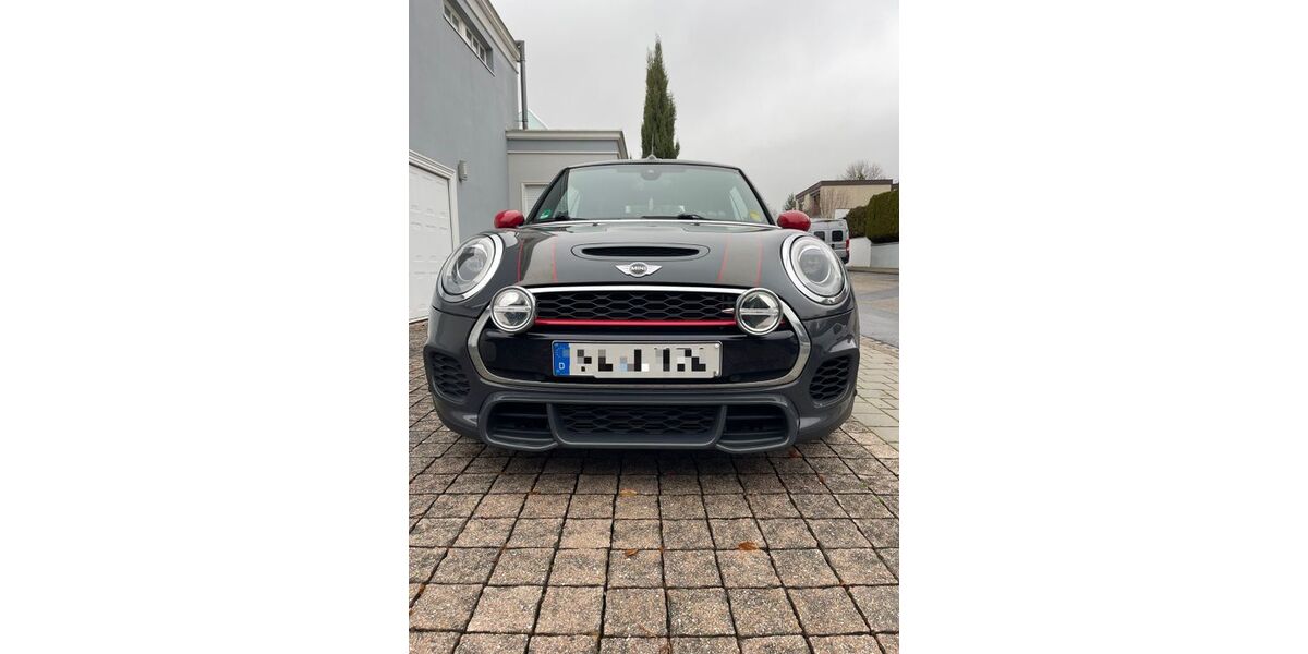 Mini John Cooper Works Cabrio 64.500 km 21.990 &euro; Zirndorf 90513