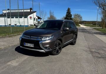 Mitsubishi Outlander 137.542 km 12.750 &euro; Herzogenaurach 91074