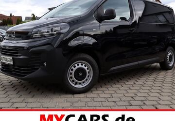 Opel Vivaro 51.380 km 22.999 &euro; Röthenbach a. d. Pegnitz 90552