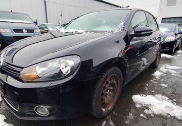 VW Golf 204.000 km 2.750 &euro; Fürth 90763