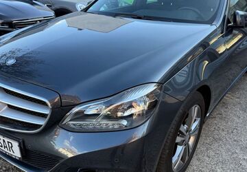 Mercedes-Benz E 200 33.000 km 19.980 &euro; Fürth 90763