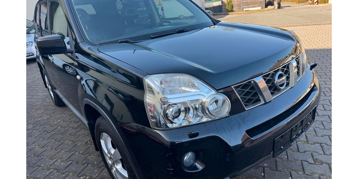 Nissan X-Trail 141.000 km 9.990 &euro; Schwabach 91126