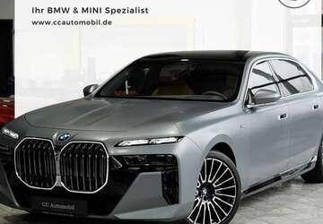 BMW 740 22.655 km 99.999 &euro; Fürth 90763