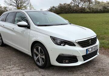 Peugeot 308 105.000 km 10.800 &euro; Langenzenn 90579