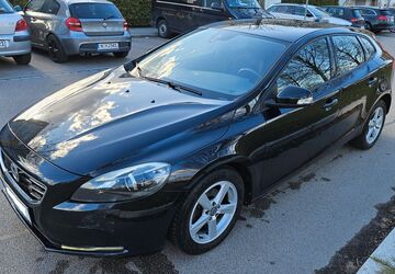 Volvo V40 137.500 km 8.595 &euro; Nürnberg 90439