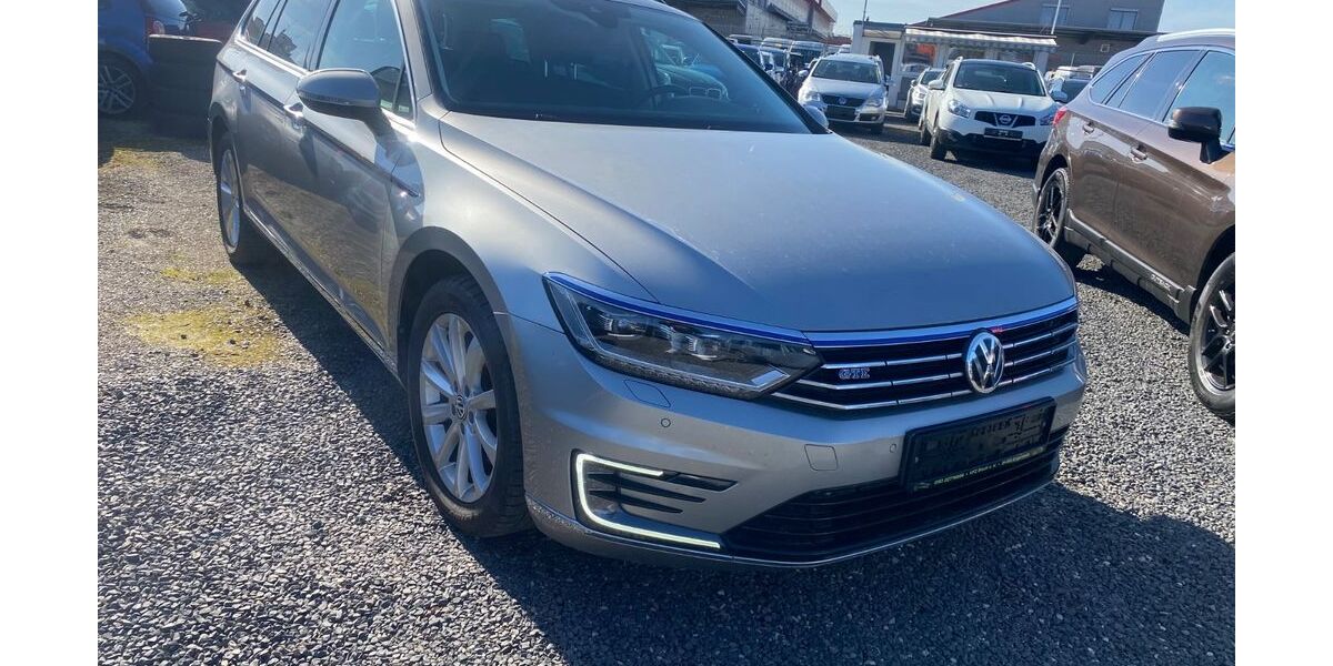 VW Passat Variant 155.000 km 10.900 &euro; Nürnberg 90431