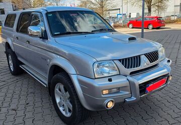 Mitsubishi L200 194.000 km 9.500 &euro; Nürnberg 90441